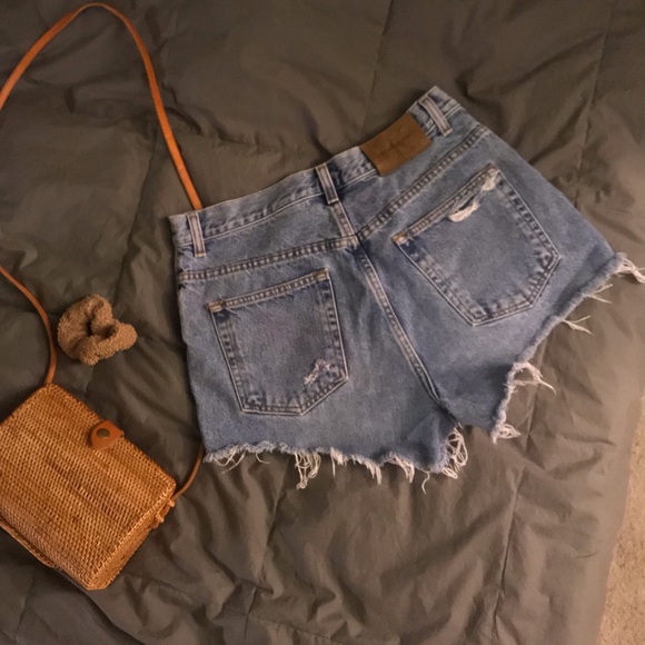 ❌SOLD❌Calvin Klein cutoffs 💸 - Picture 3 of 5